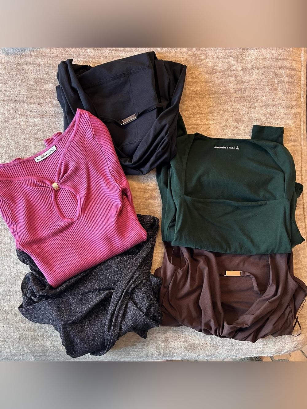 Abercrombie & Fitch Top Bundle
